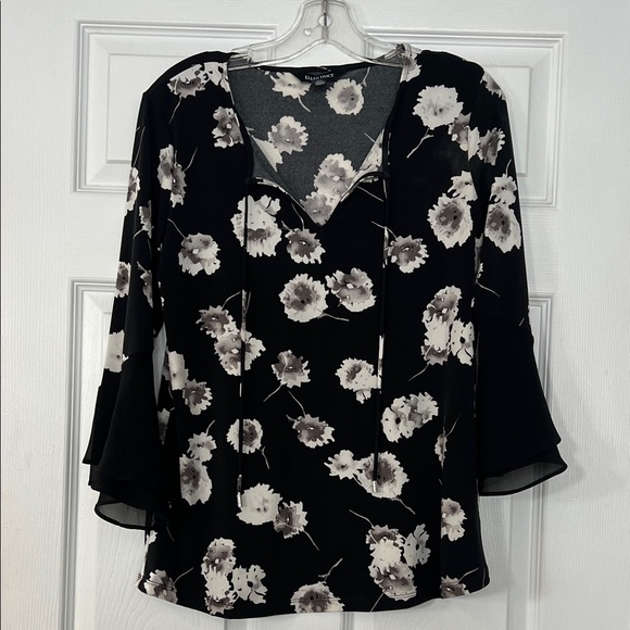 Ellen Tracy Tops - Ellen Tracy Black and White Floral Blouse
